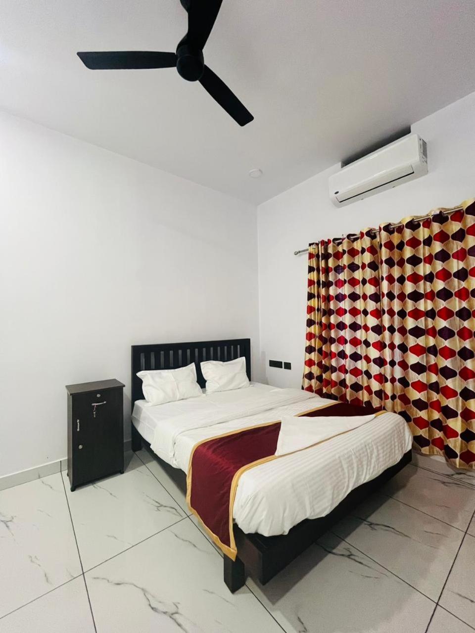 Apartment Mather Rajagiri Furnished *